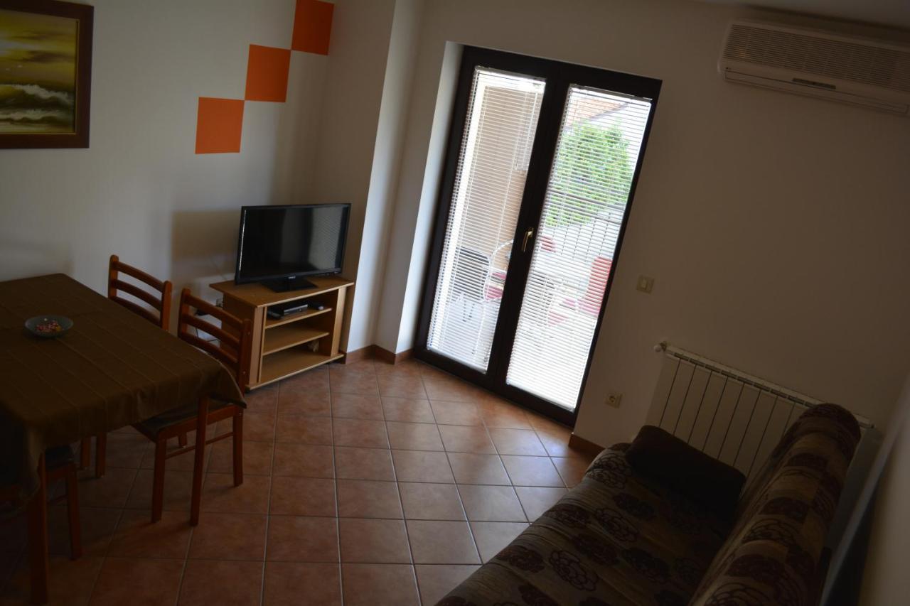 Apartments Denis & Lucija Rovinj Exterior photo